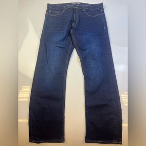 Rodd & Gunn Men’s Dark wash Jeans R102-5